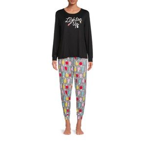 WOMEN’S 2pc CHRISTMAS PAJAMA SET- LIGHTEN UP WITH HOLIDAYS